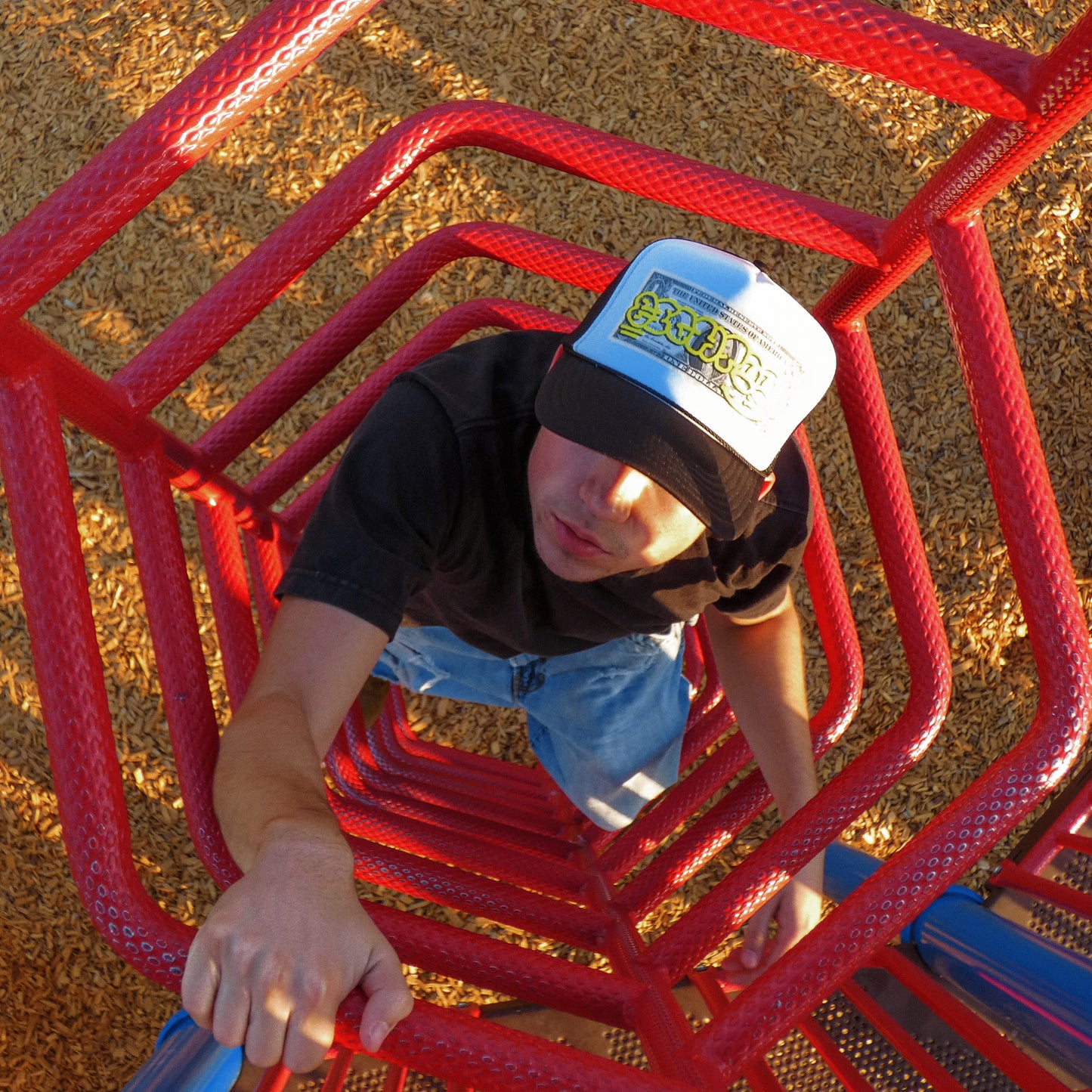 Money Trucker - (Black)